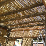 Pérgolas e coberturas de bambu